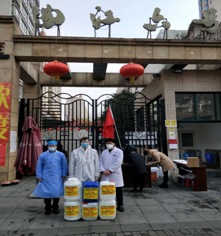 凝心聚力，同舟共济——爱心人士是 “战疫”的加油包